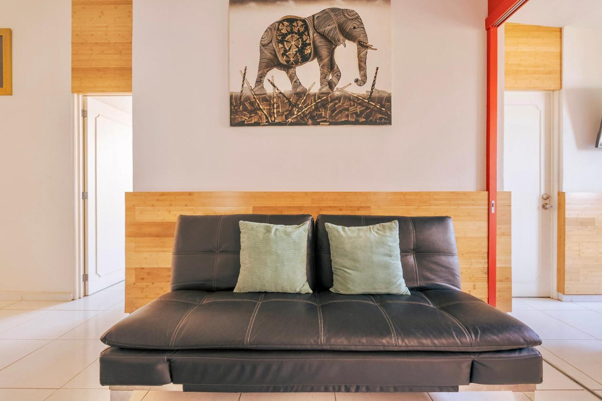 Loft Arte & Diseno: Urban Oasis with Private Jacuzzis and Terrace Apartment Cuernavaca Exterior photo